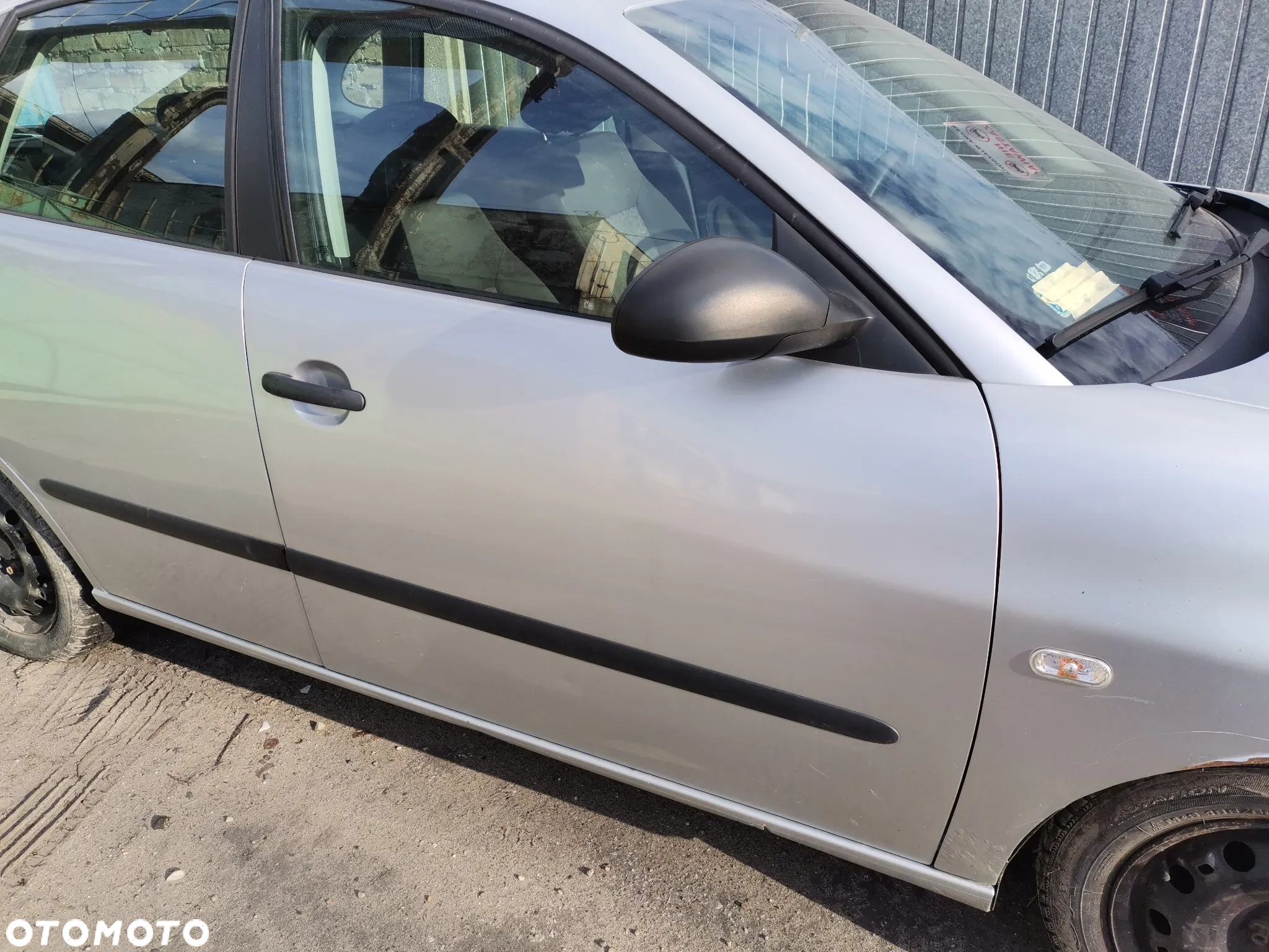 Seat Ibiza III maska zderzak drzwi lampa chlodnica fotel maglownica blotnik silnik kod lakieru LS7N - 3