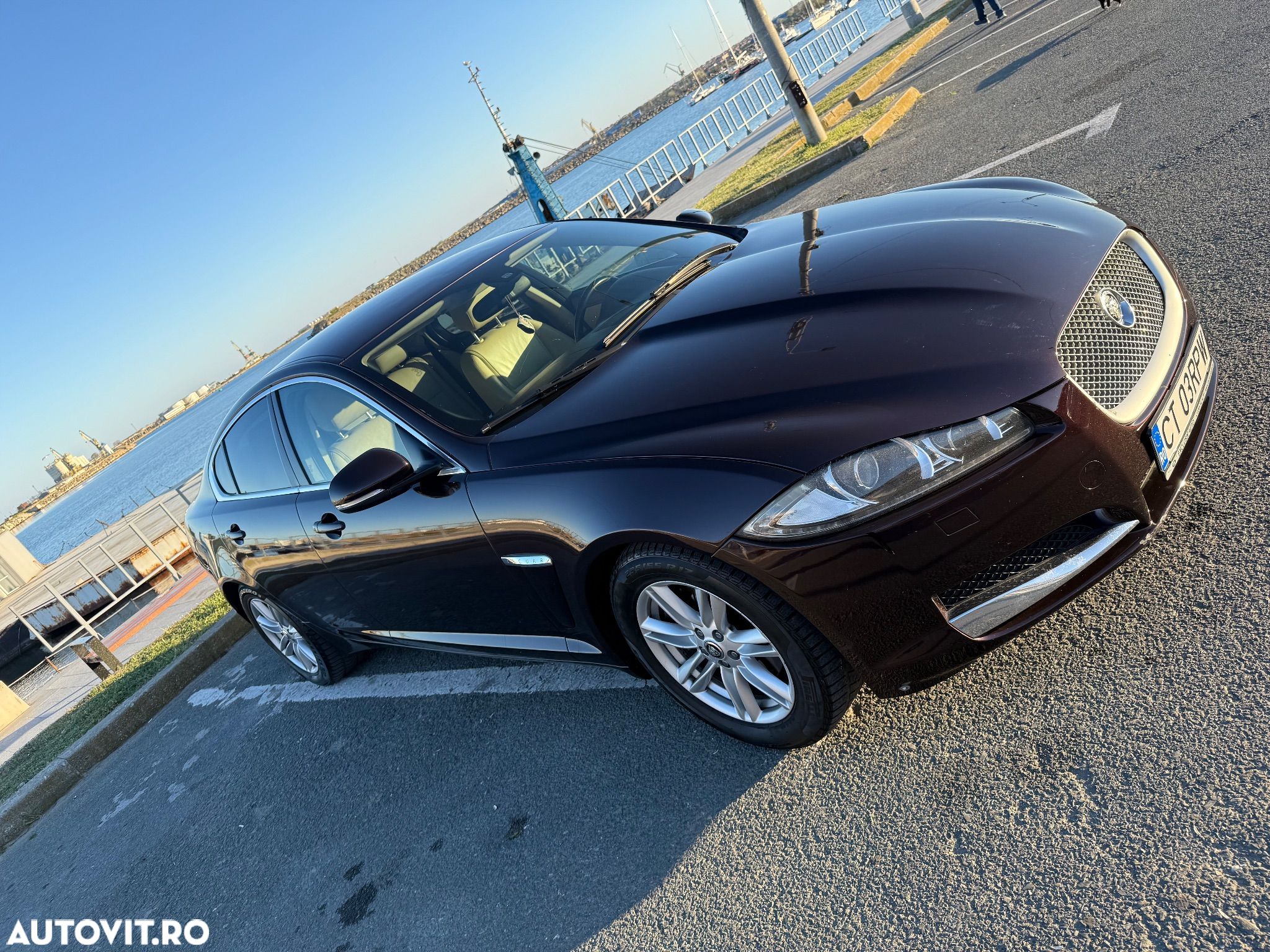 Jaguar XF 2.2D - 1