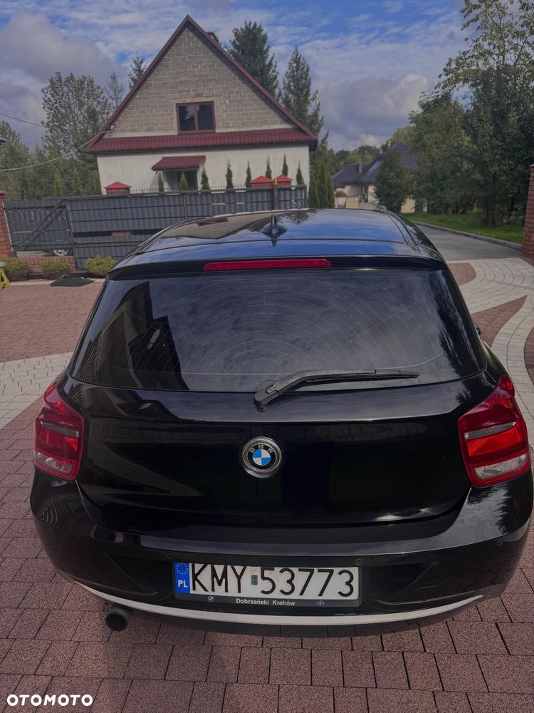 BMW Seria 1 116i - 8