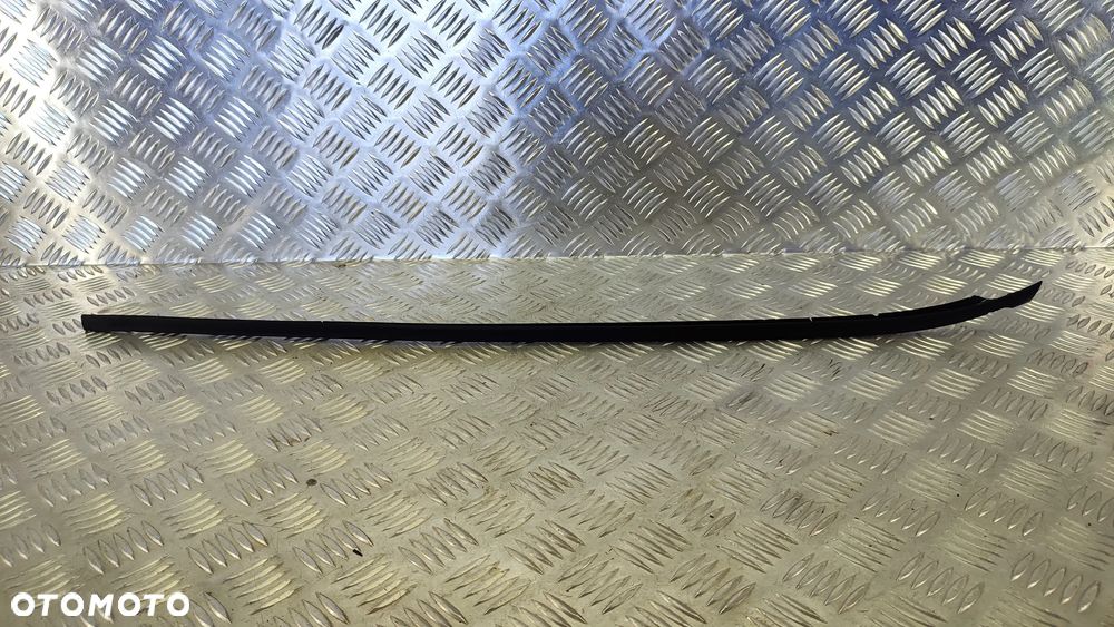 VW TOUAREG 7L 06-09R LISTWA LISTWY USZCZELKI SZYBY CZOLOWEJ LISTWA SZYBY CZOŁOWEJ PRZÓD PRAWA 7L6854328 LEWA 7L6854327 - 3