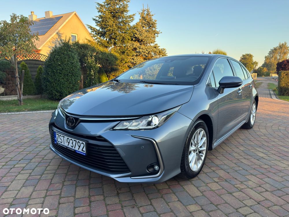 Toyota Corolla 1.6 Comfort - 12