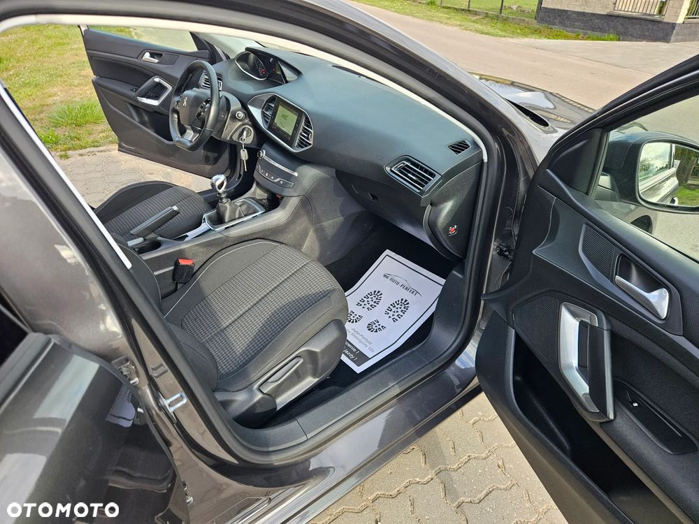 Peugeot 308 - 27