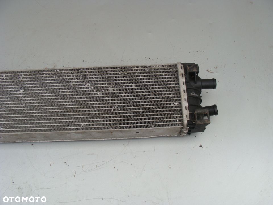 AUDI A4 B9 8W0145804A CHŁODNICA WODY - 2