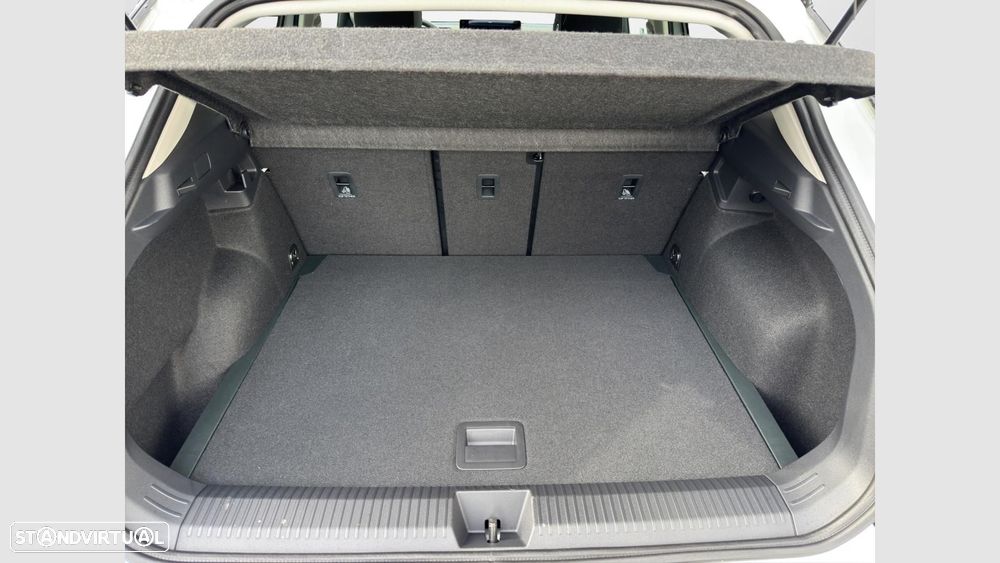 VW T-Roc 1.5 eTSI Life DSG - 14