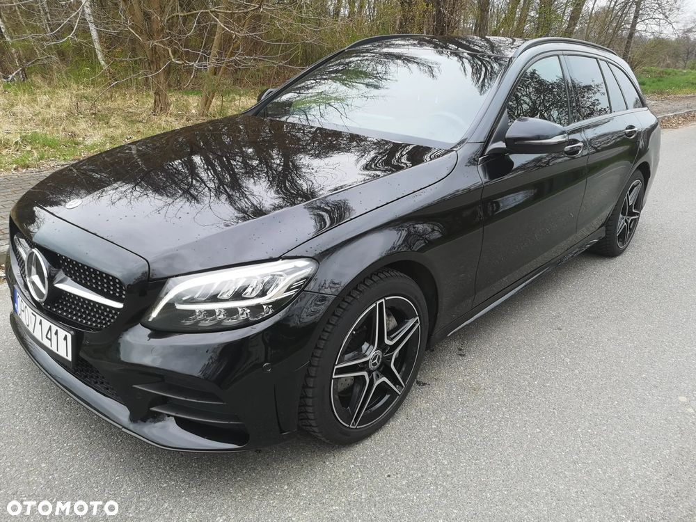 Mercedes-Benz Klasa C 400 4Matic 9G-TRONIC AMG Line - 22