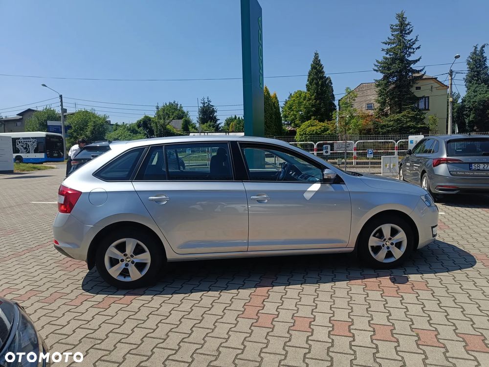 Skoda RAPID 1.2 TSI Ambition - 3