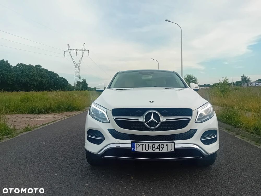 Mercedes-Benz GLE - 30