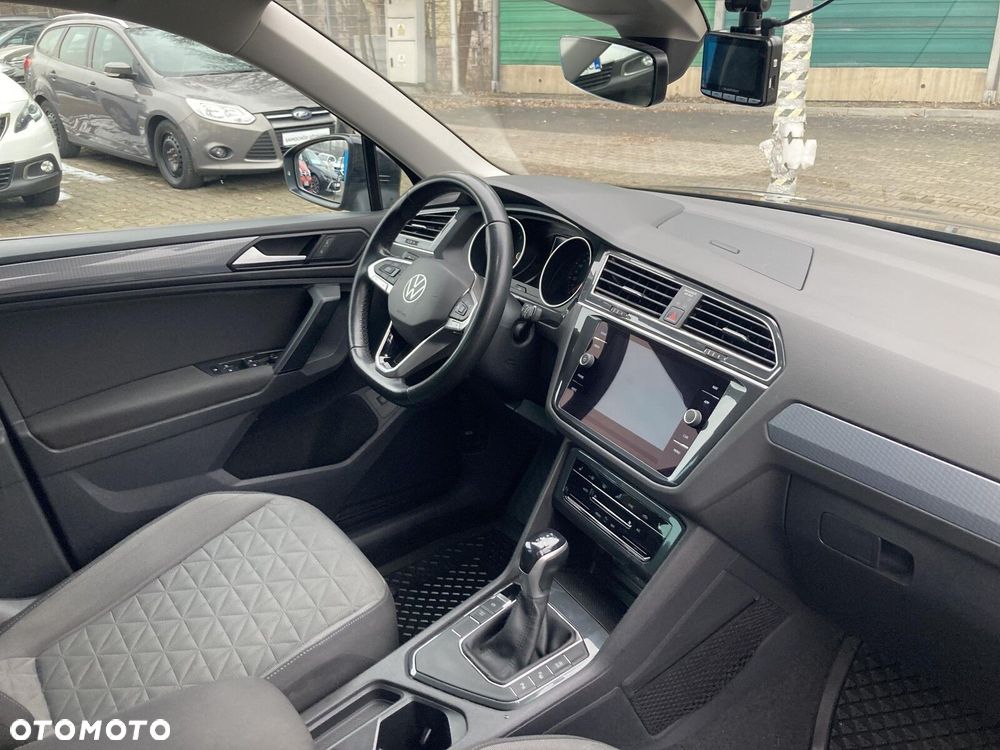 Volkswagen Tiguan 1.5 TSI EVO Life DSG - 20