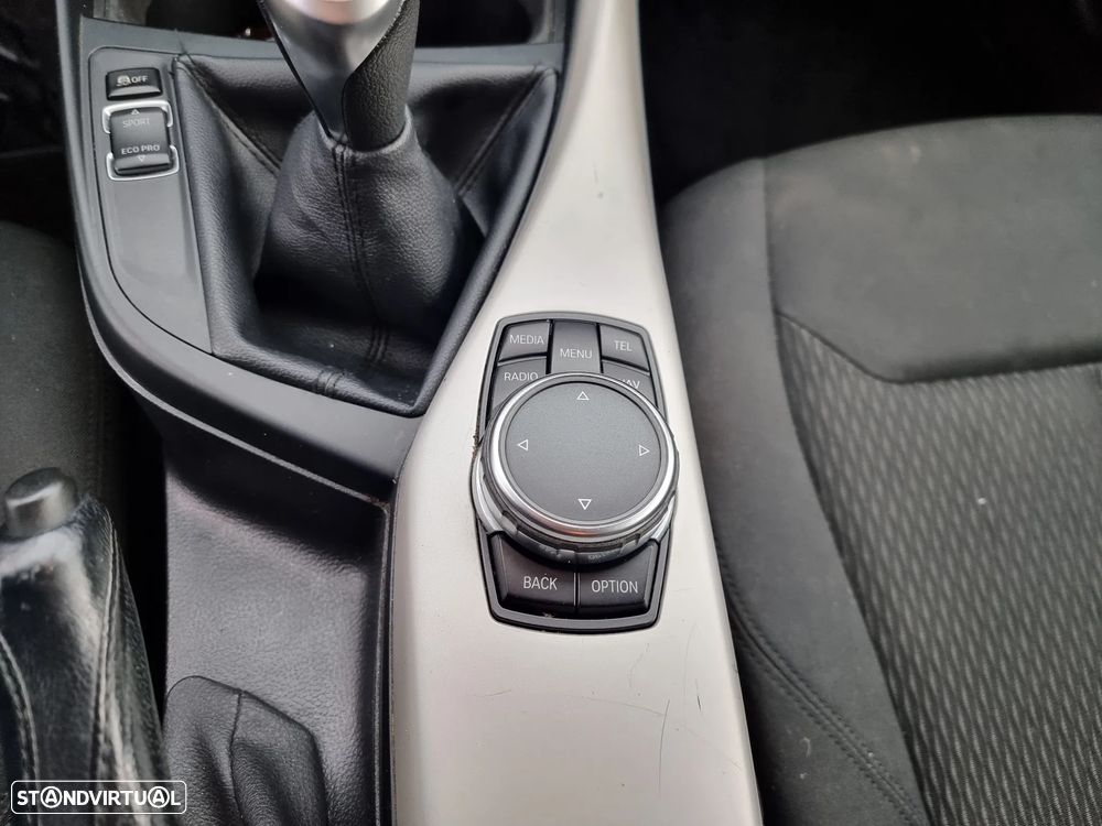 BMW 116 d EfficientDynamics Edition - 24