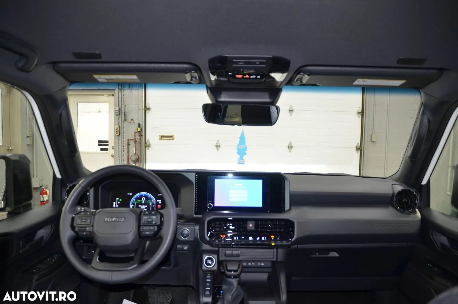Toyota Land Cruiser 250 - 13