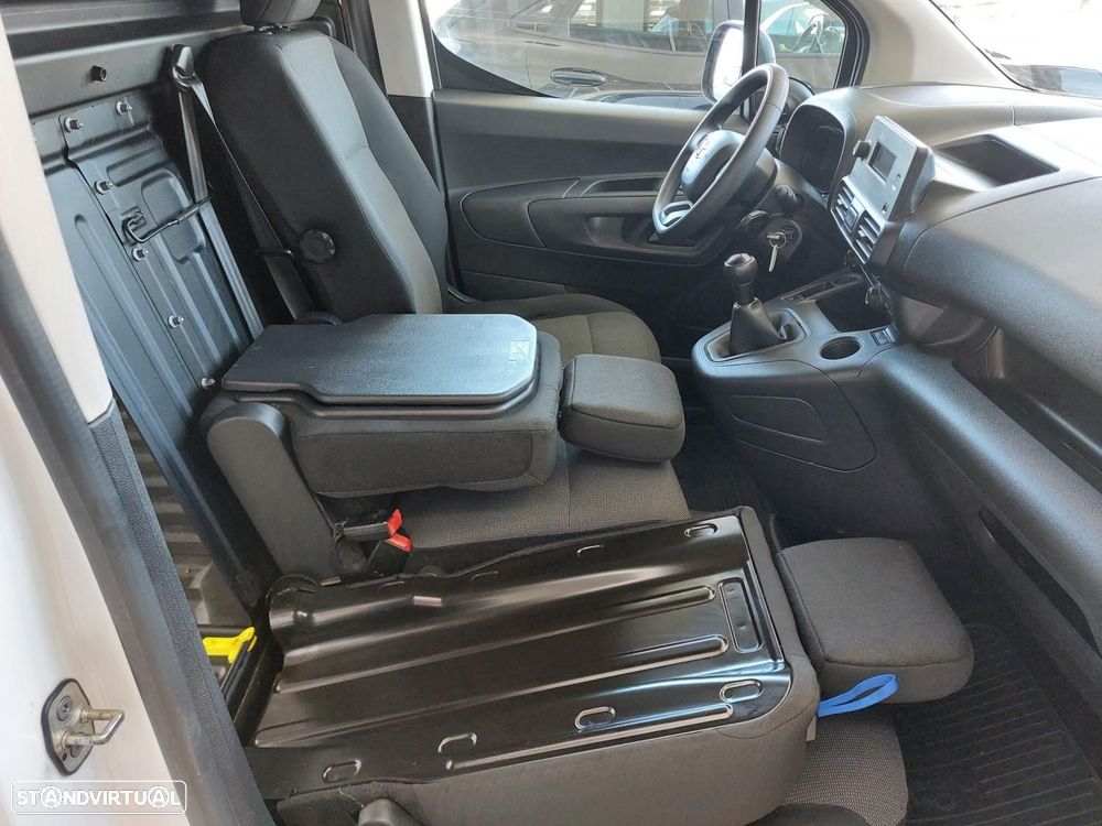 Toyota Proace City 1.5D L1 Comfort - IVA Dedutível - 34