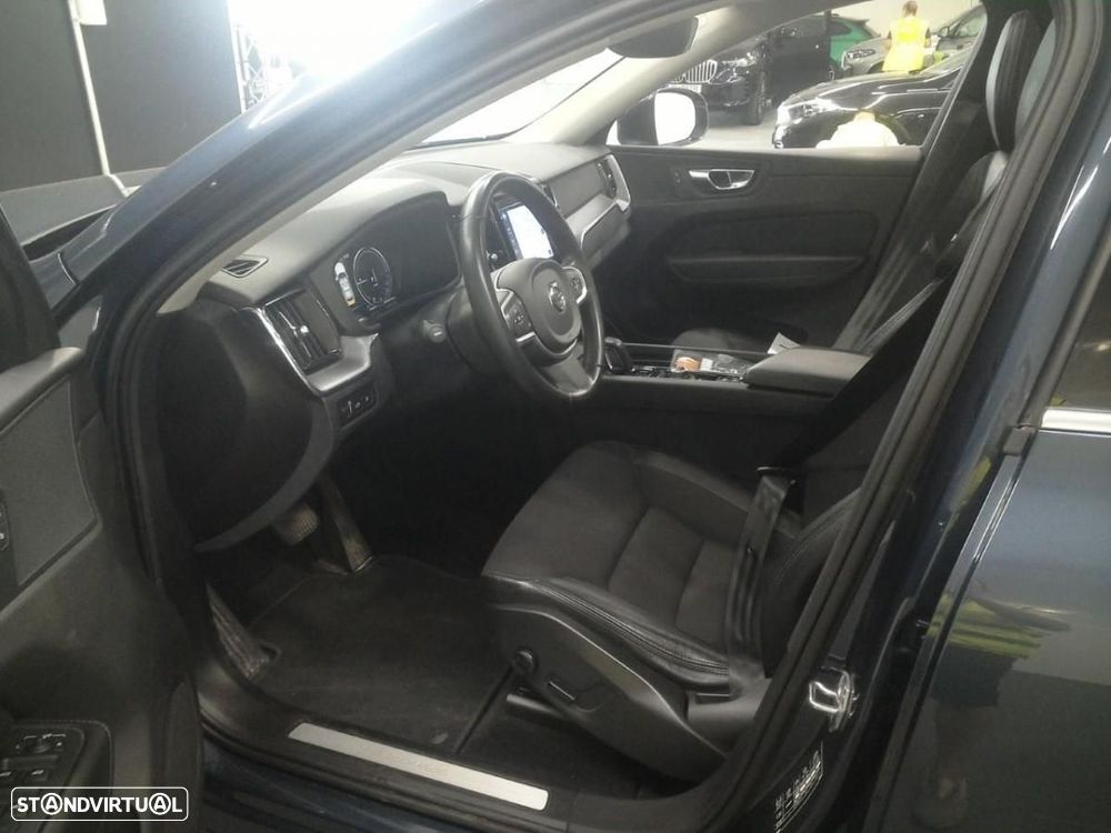 Volvo XC 60 2.0 T8 PHEV Inscription Expression AWD - 3