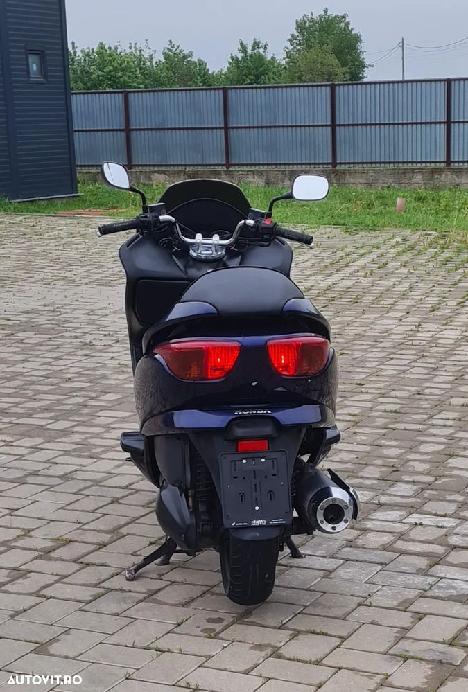Honda Forza 350 - 8