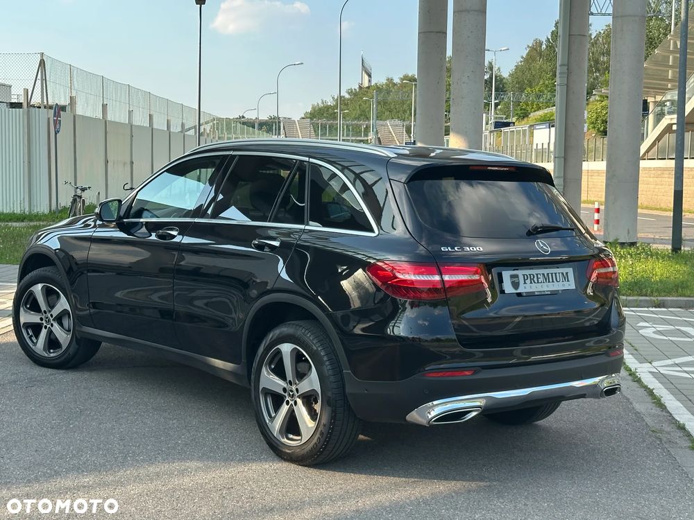 Mercedes-Benz GLC 300 4-Matic - 8