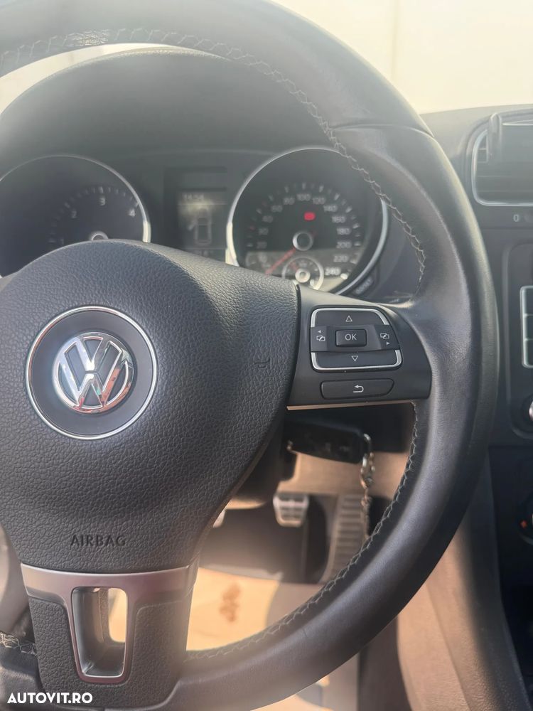 Volkswagen Golf 2.0 TDI DPF 4Motion Highline - 16