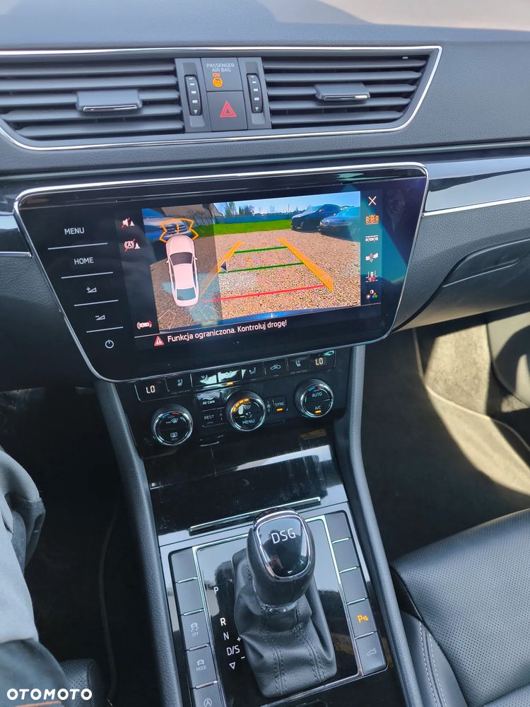 Skoda Superb 2.0 TDI L&K DSG - 15
