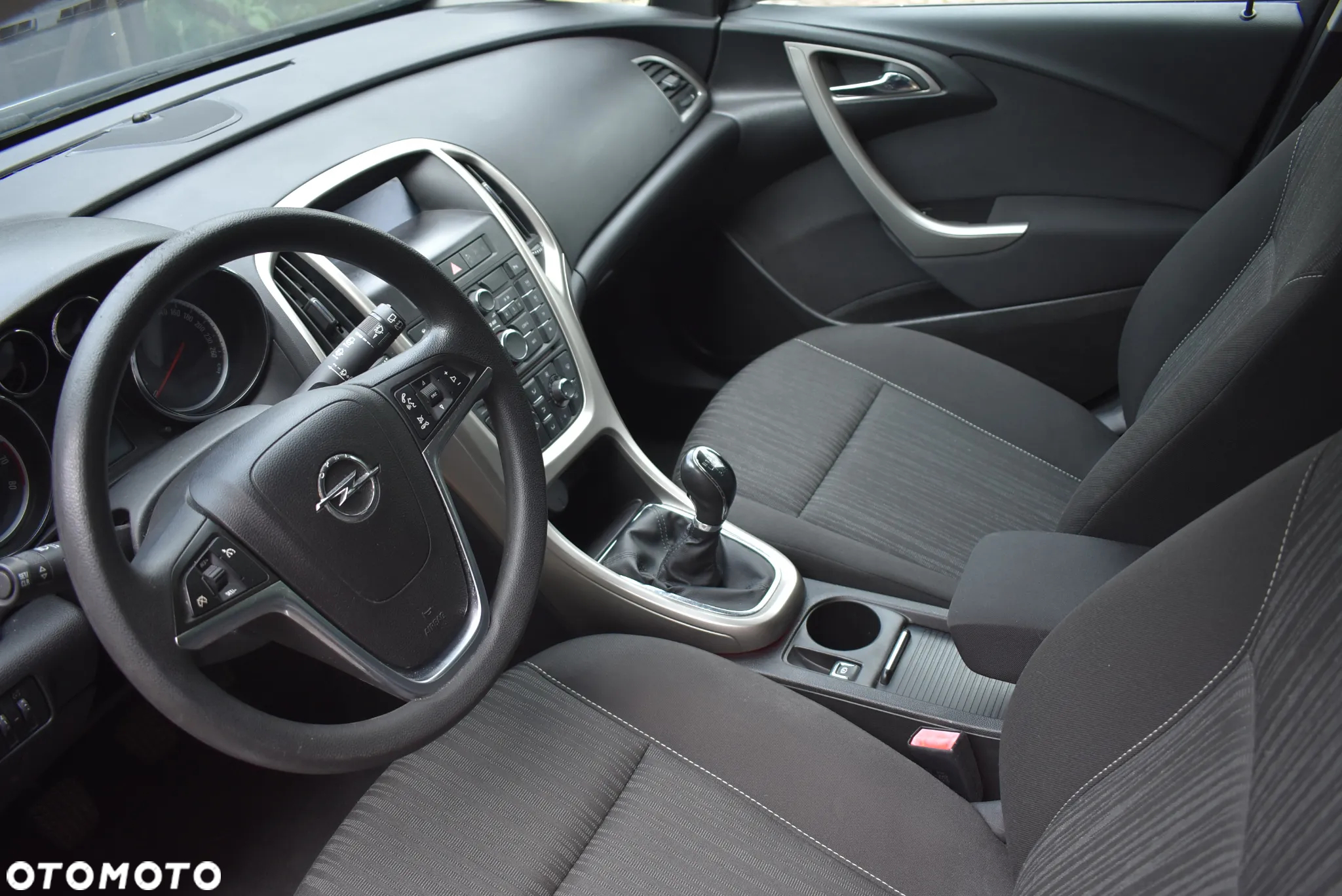 Opel Astra 1.4 Turbo Design Edition - 12