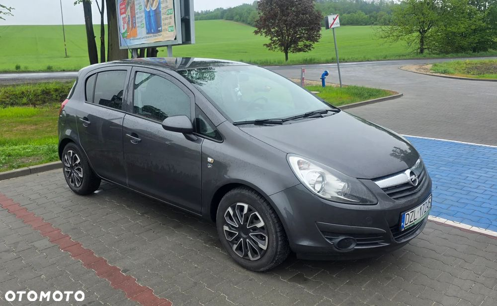 Opel Corsa - 2