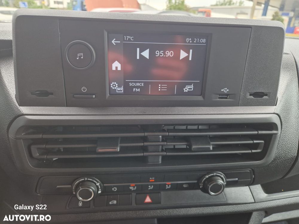 Toyota PROACE Van L1H1 1.5D 120 hp 6 MT Cargo - 16