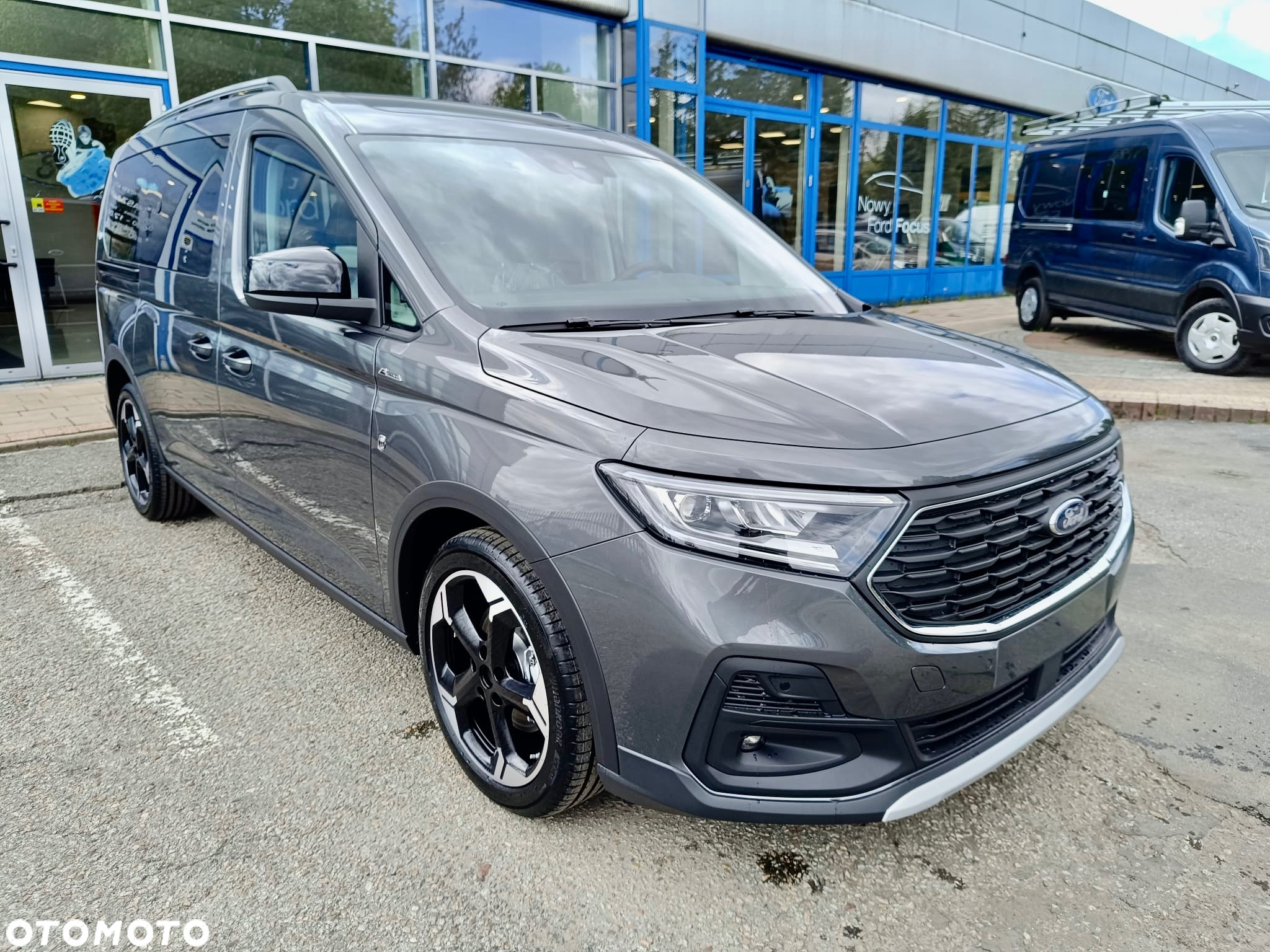 Ford Tourneo Connect Grand - 3