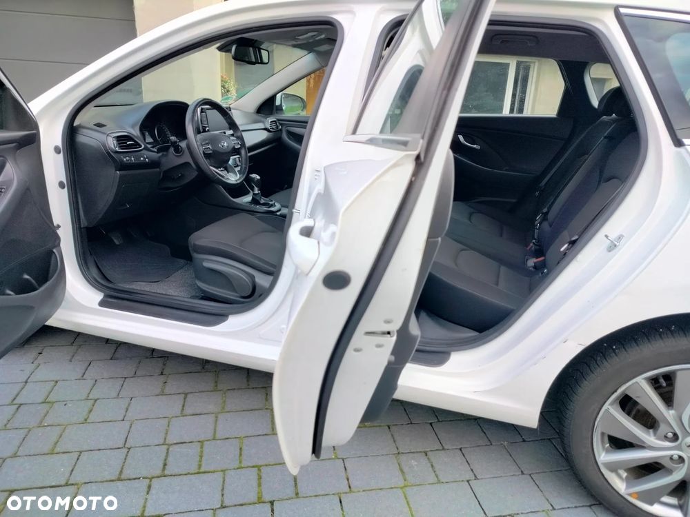 Hyundai i30 - 13