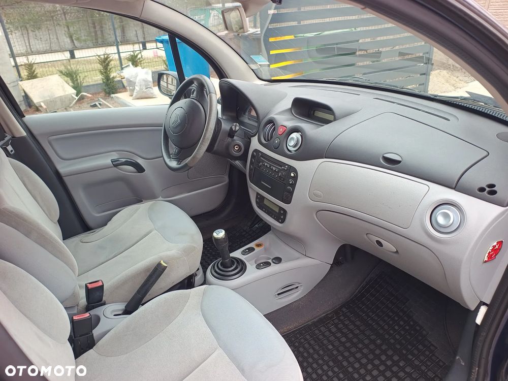 Citroën C3 1.4 Exclusive - 4