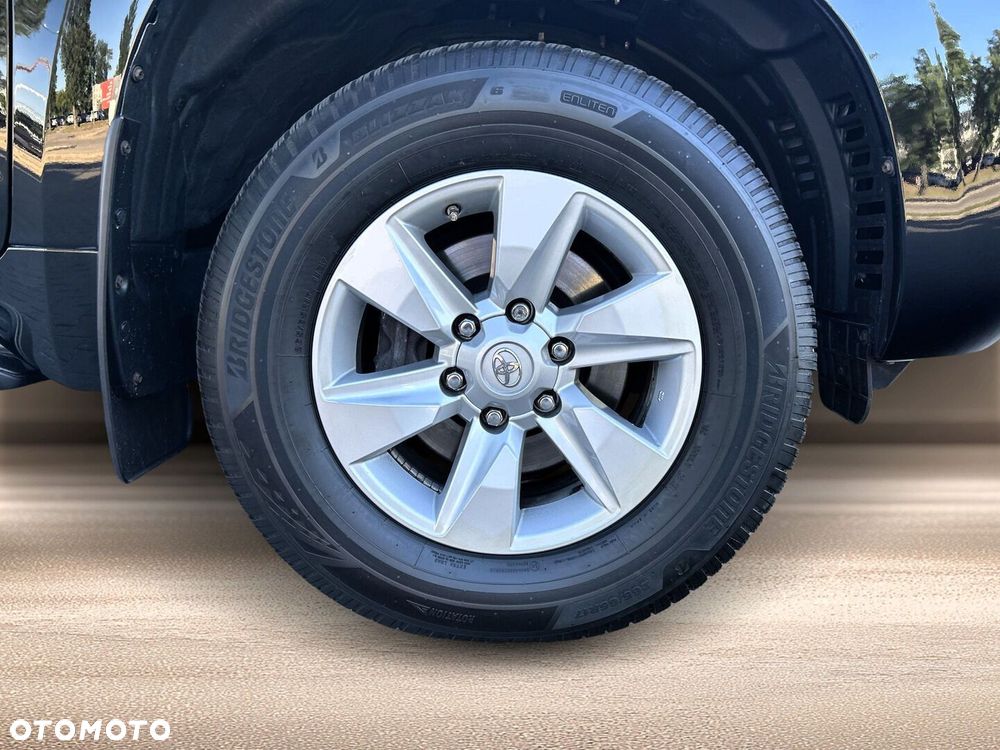 Toyota Land Cruiser LC 2.8 D-4D Prado - 30