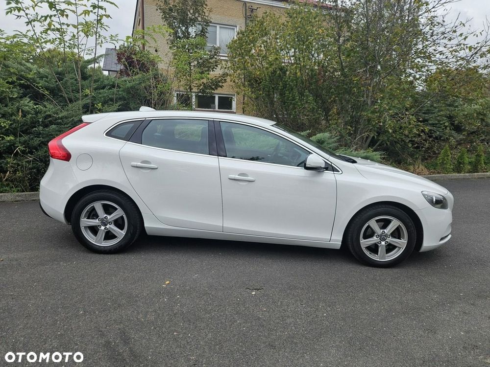 Volvo V40 D2 Momentum - 6