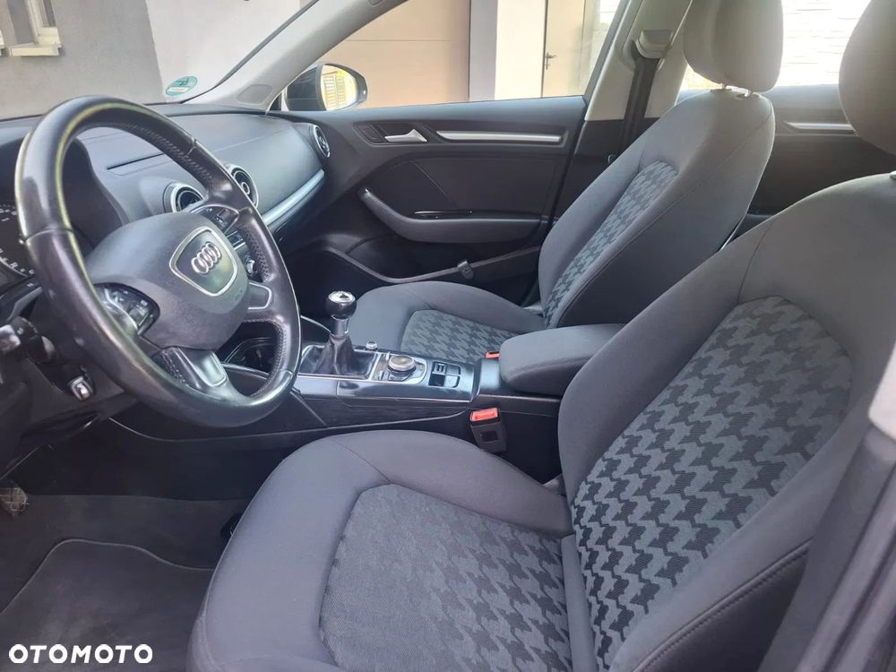 Audi A3 Sportback 1.6 TDI sport - 15