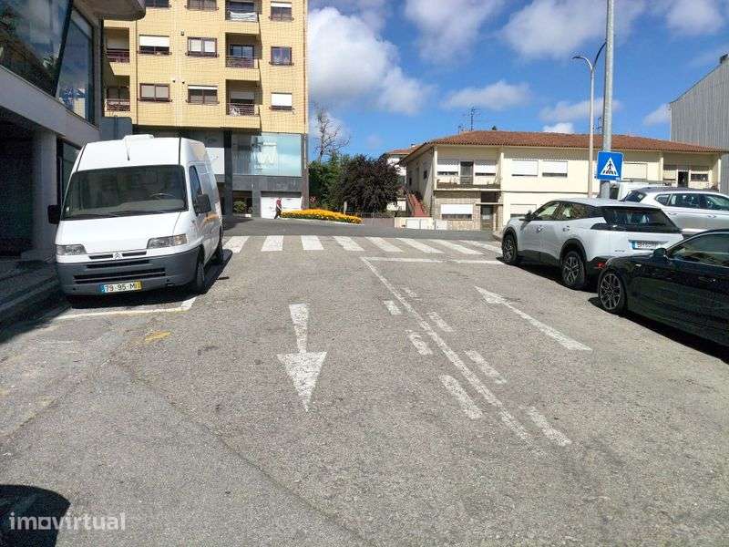 Loja para venda em São João da Madeira - Grande imagem: 2/7