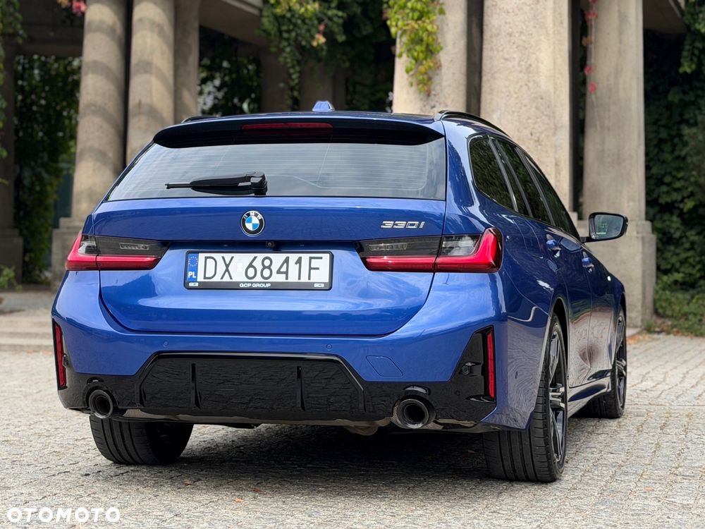BMW Seria 3 330i M Sport sport - 31