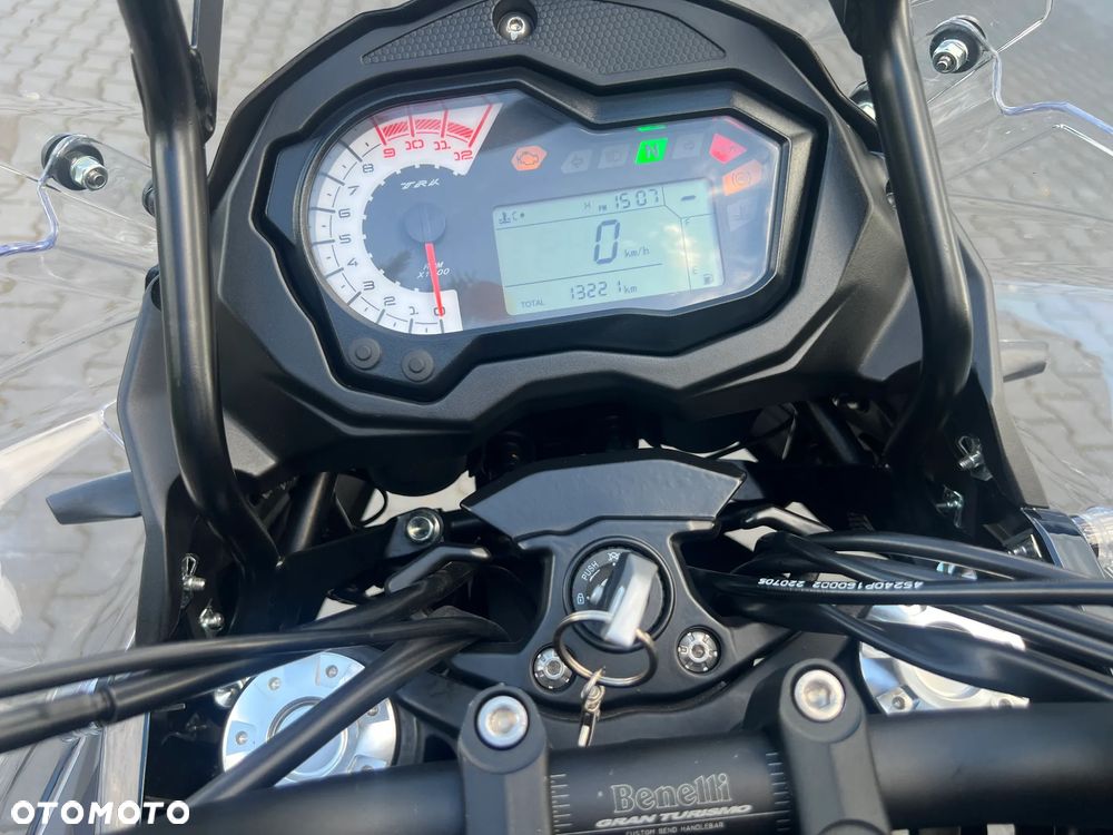 Benelli TRK 502 - 33