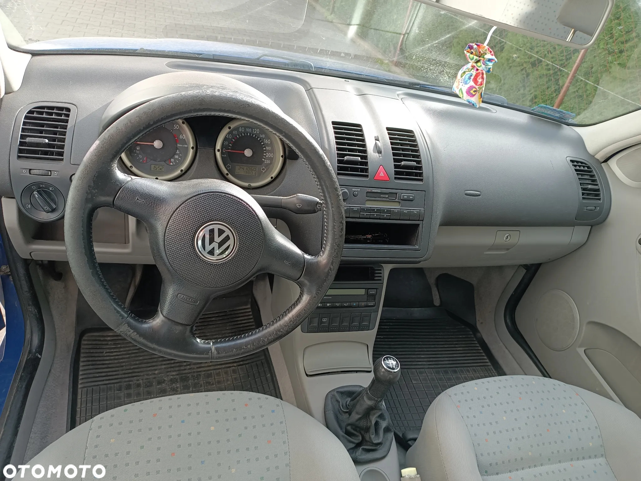 Volkswagen Polo - 11
