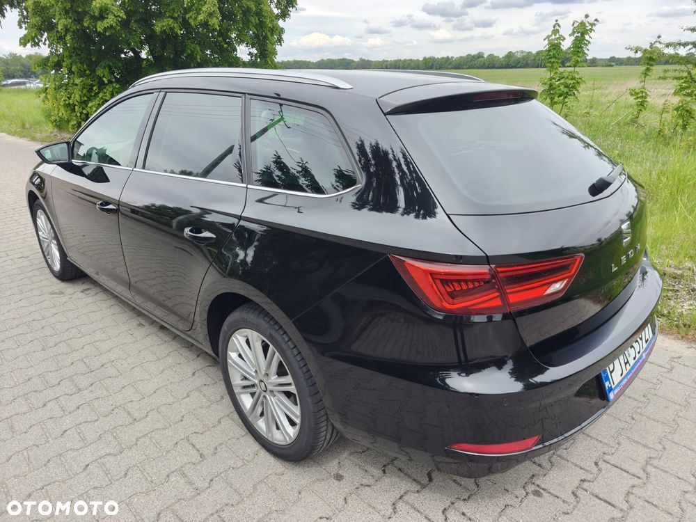 Seat Leon 2.0 TDI DPF Start&Stop XCELLENCE - 32