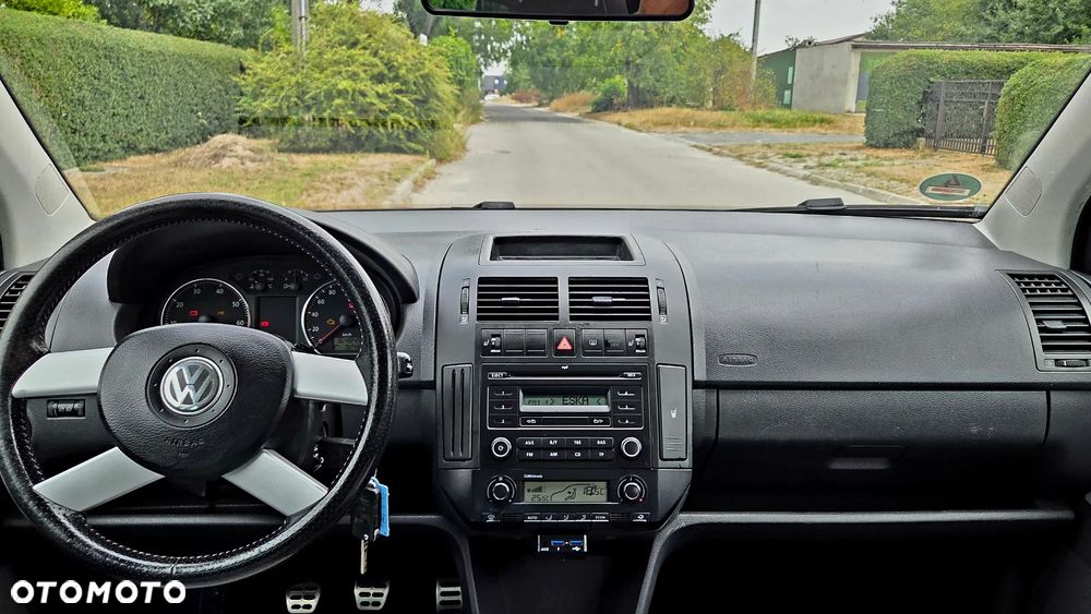 Volkswagen Polo Cross - 9