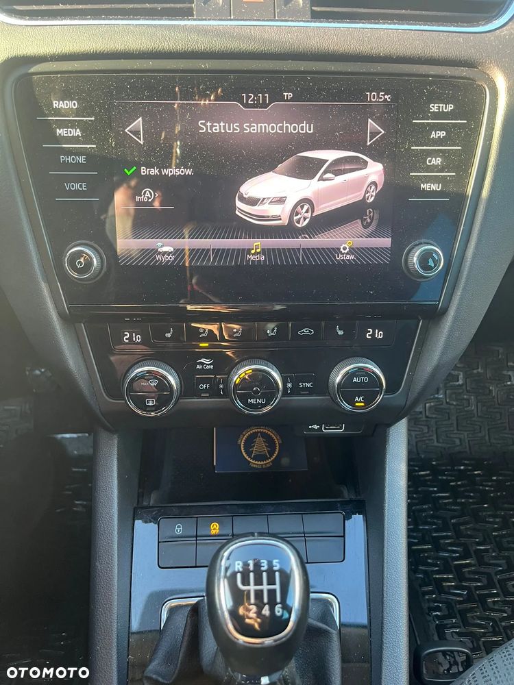 Skoda Octavia 1.5 TSI ACT Active - 11