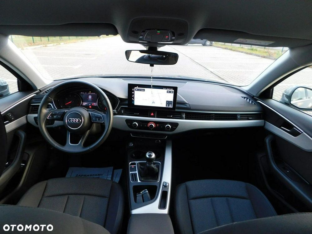 Audi A4 Avant 2.0 TDI Design - 7
