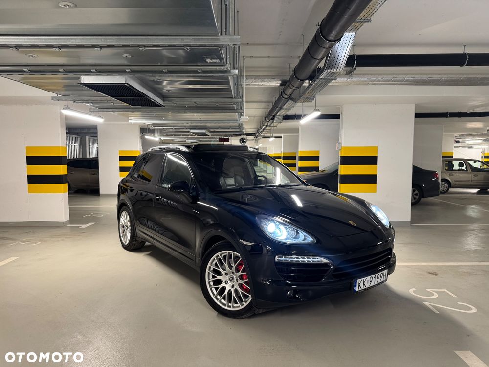 Porsche Cayenne - 2