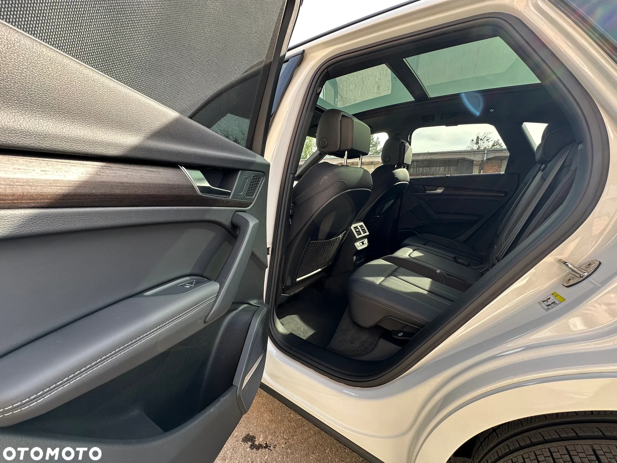 Audi Q5 55 TFSIe quattro S tronic S line - 16