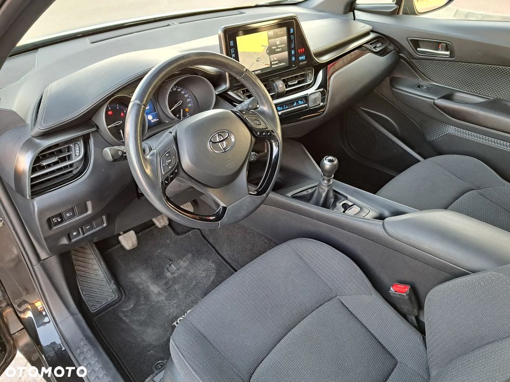 Toyota C-HR - 18