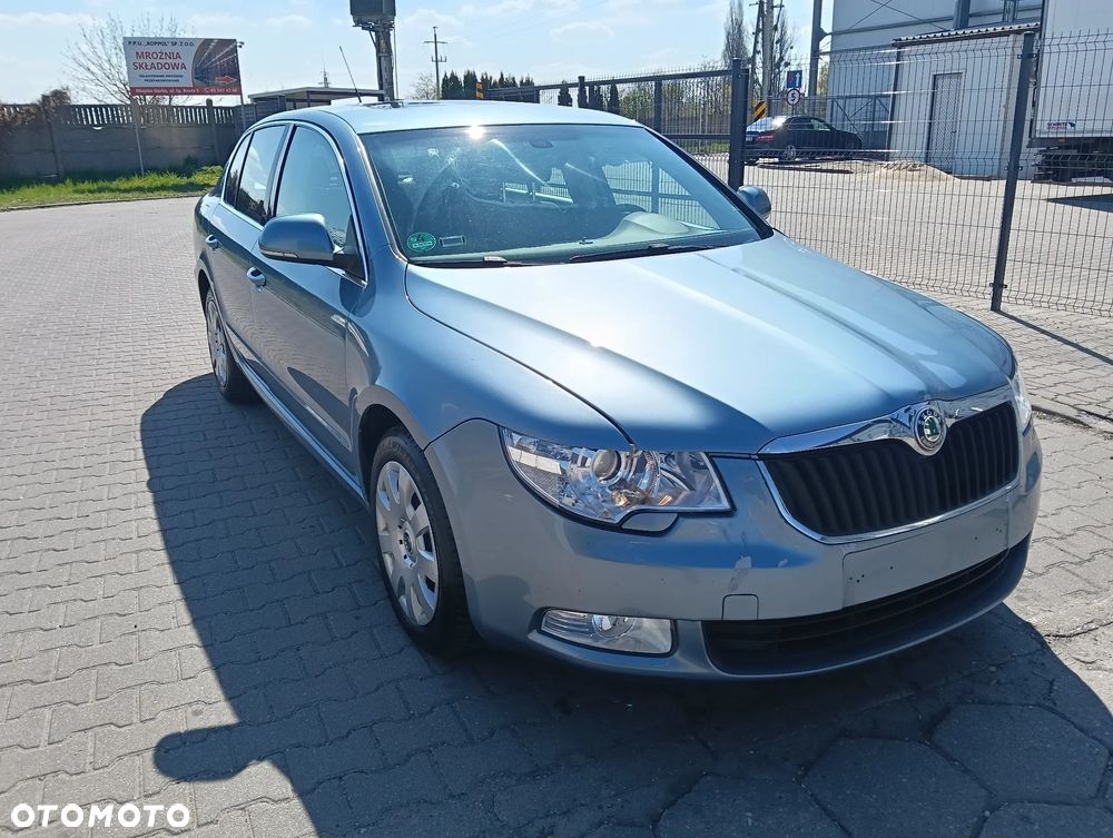 Skoda Superb 2.0 TDI Exclusive - 1