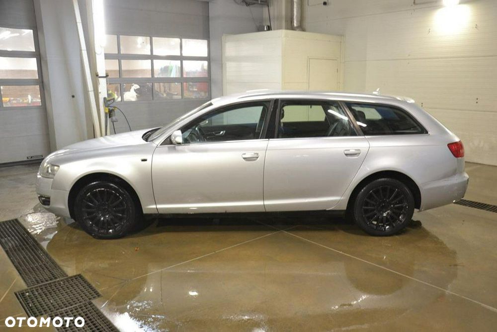 Audi A6 Avant - 4