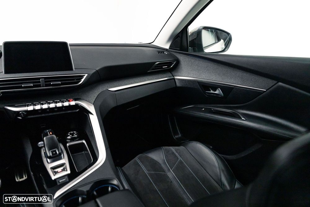 Peugeot 3008 1.5 BlueHDi Crossway EAT8 - 17