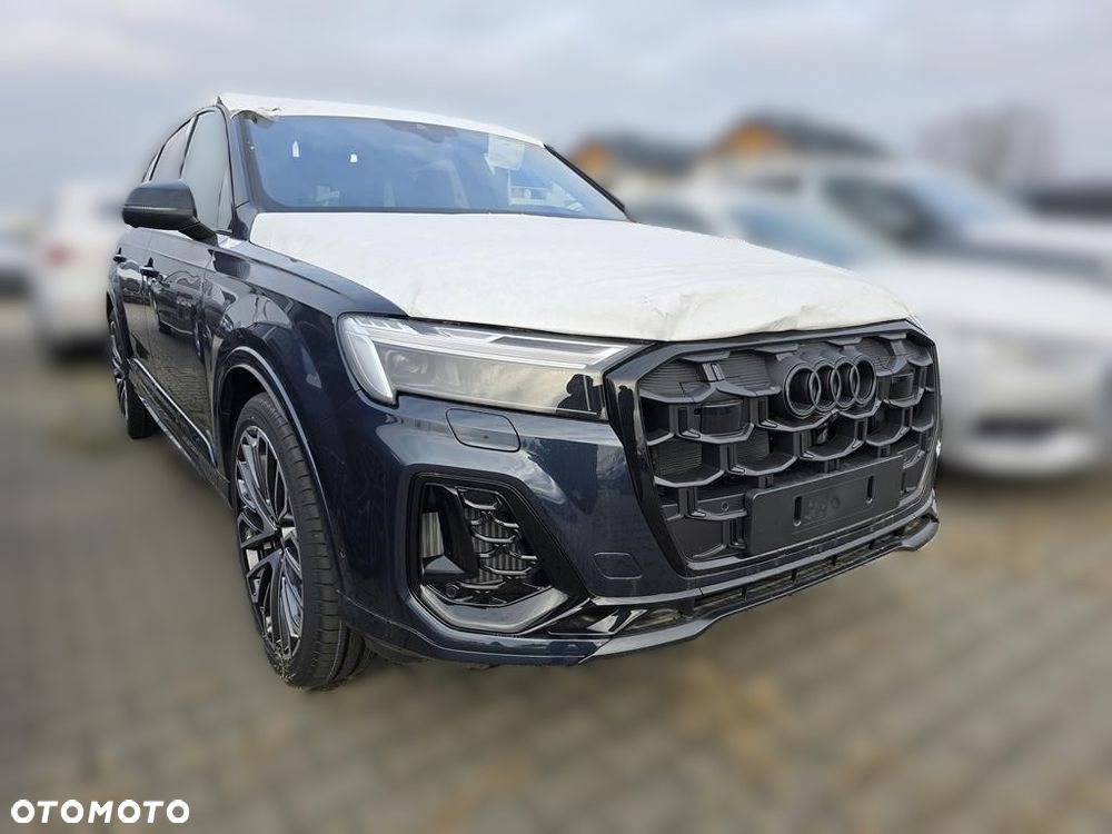 Audi Q7 ver-50-tdi-mhev-quattro-s-line-tiptr - 3
