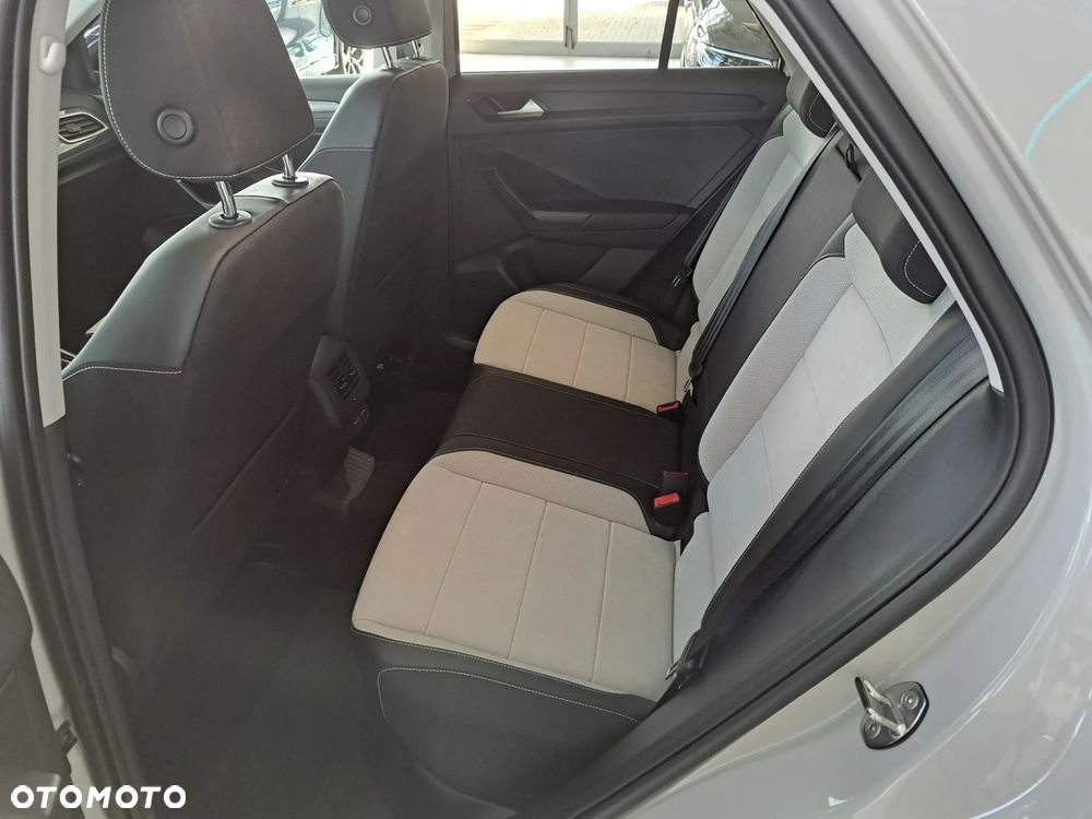 Volkswagen T-Roc 2.0 TSI 4Motion Style DSG - 11