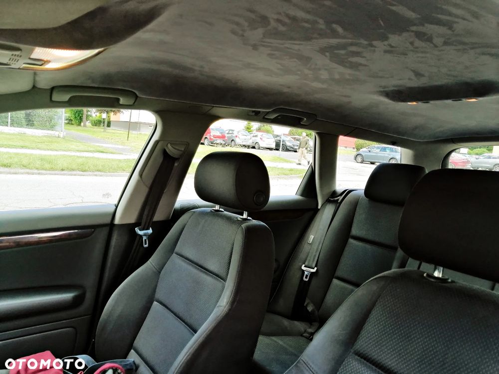 Audi A4 Avant 2.4 - 20