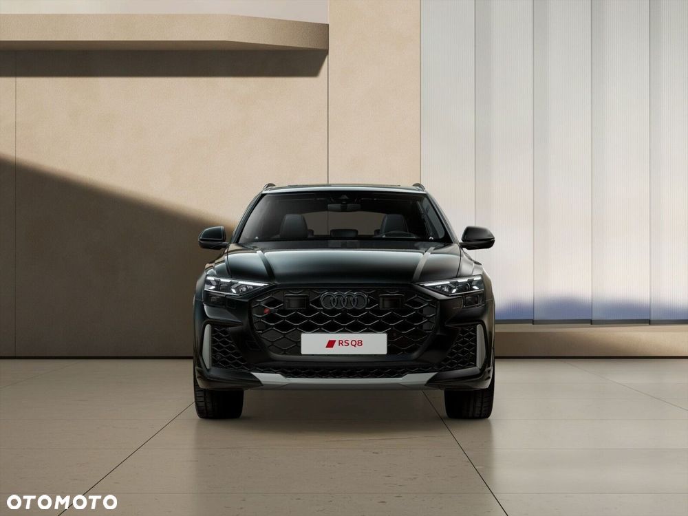 Audi RS Q8 - 3