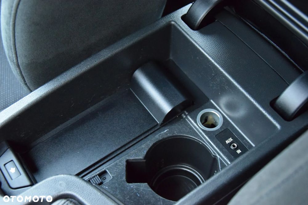 BMW Seria 3 - 32