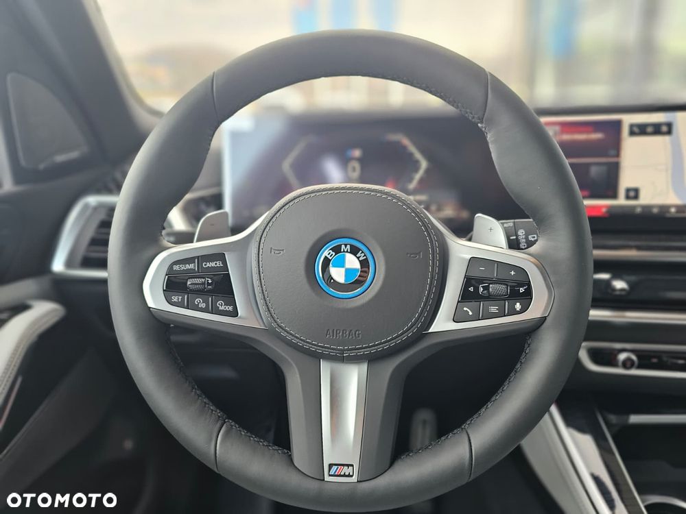 BMW X5 xDrive50e - 27