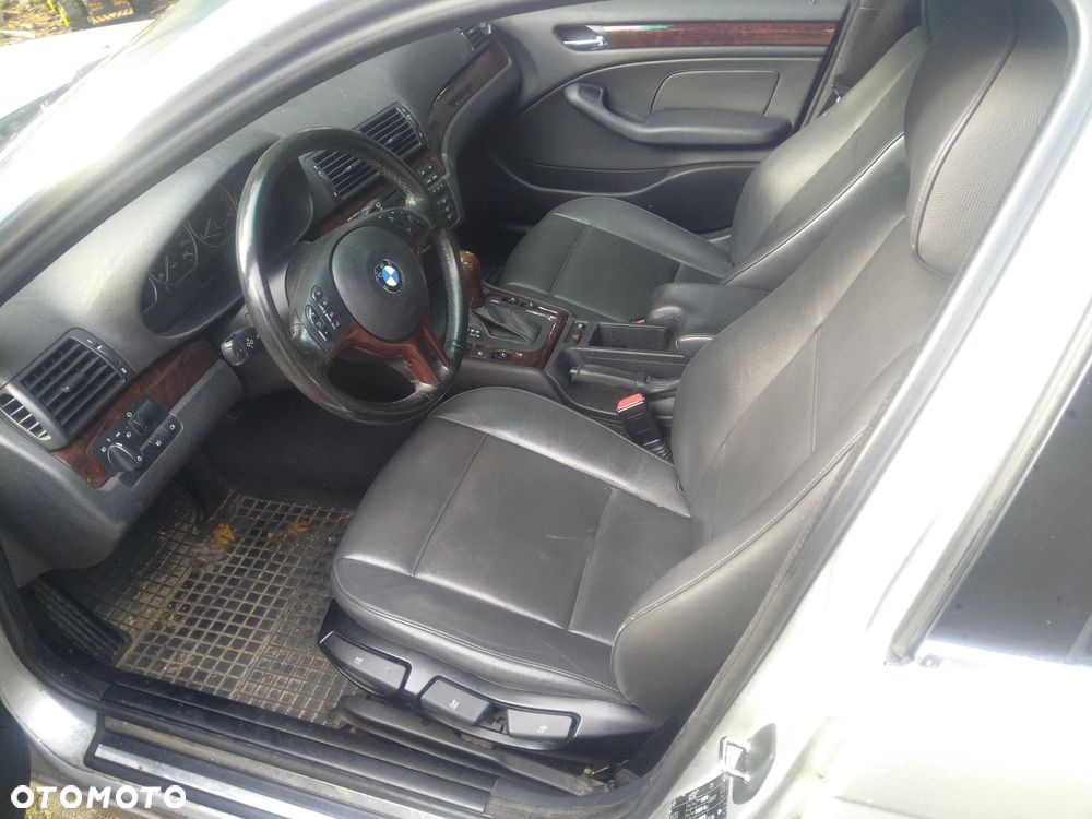 BMW Seria 3 - 11